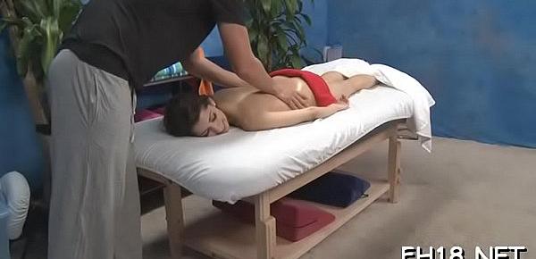 Teen honey gives up the pink to her massage therapist